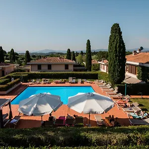 Poggio Del Golf Residence&club Aparthotel