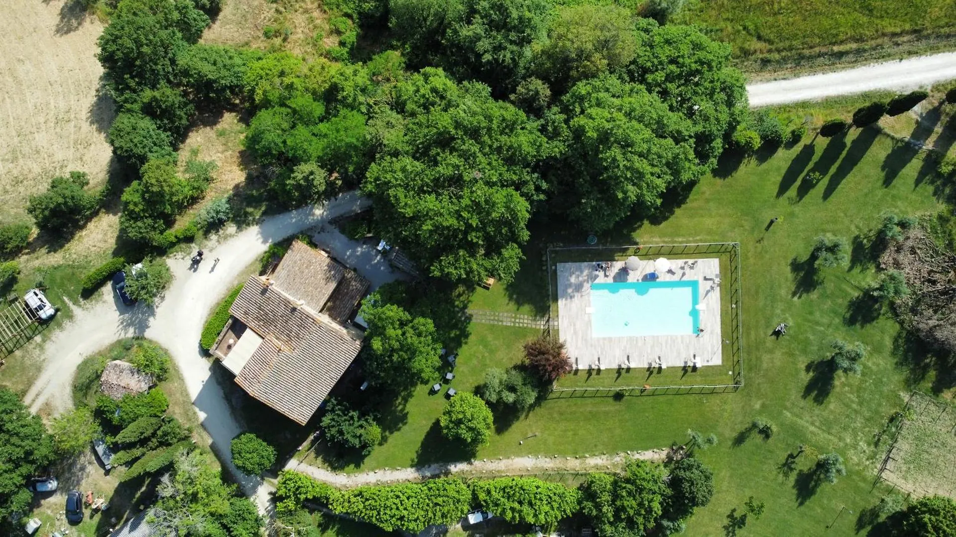 Hotel Giogliano Radicondoli 3*,