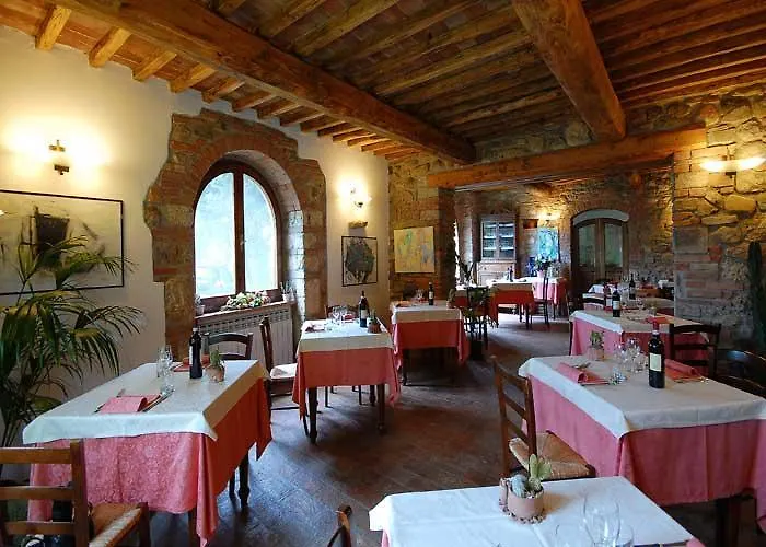 Hotel Giogliano Radicondoli 3*,